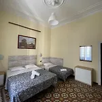 Mariarooms Hostel