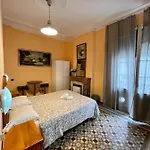 Mariarooms Hostel